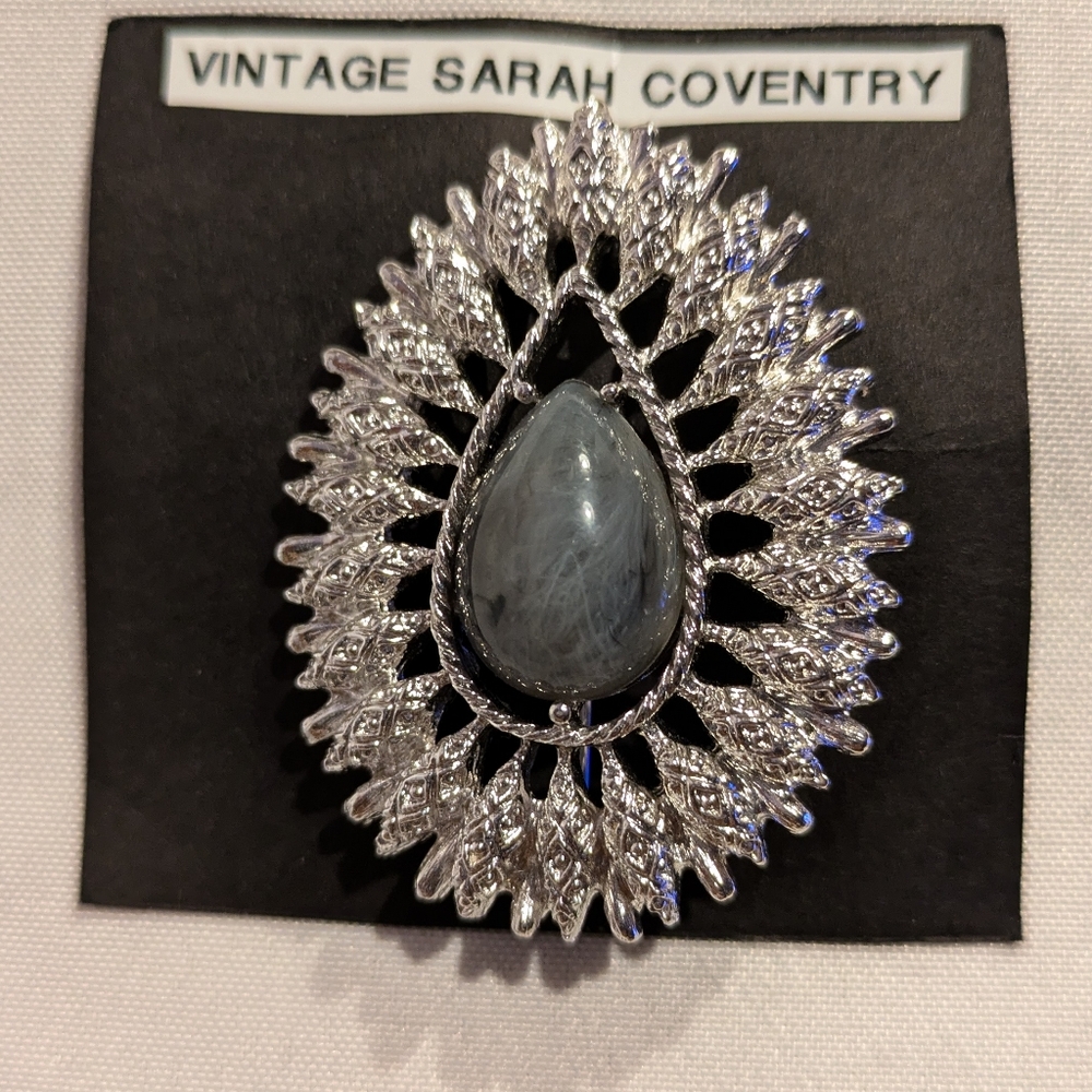 Vintage Sarah Coventry Silver Tone Grey Cabochon Granada Pin Broach 2"x1.5"